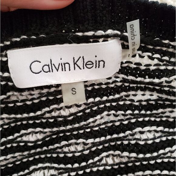 Calvin Klein Black and White Striped Sweater - Picture 5 of 6